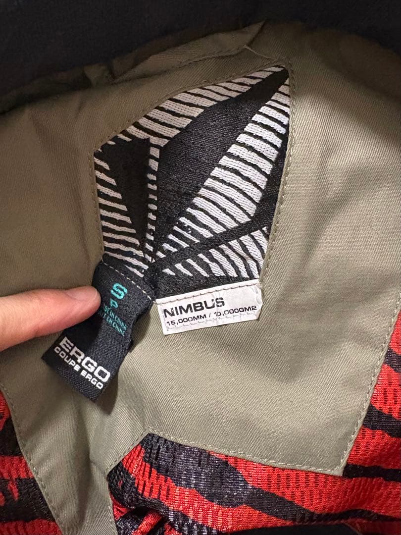 volcom ボルコム　スノーボードウェア&パンツ　上下セット　エルゴ