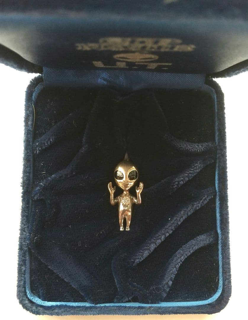 日清カップヌードル 輝け!ダイヤモンドU.T. ダイヤ付きフィギュア