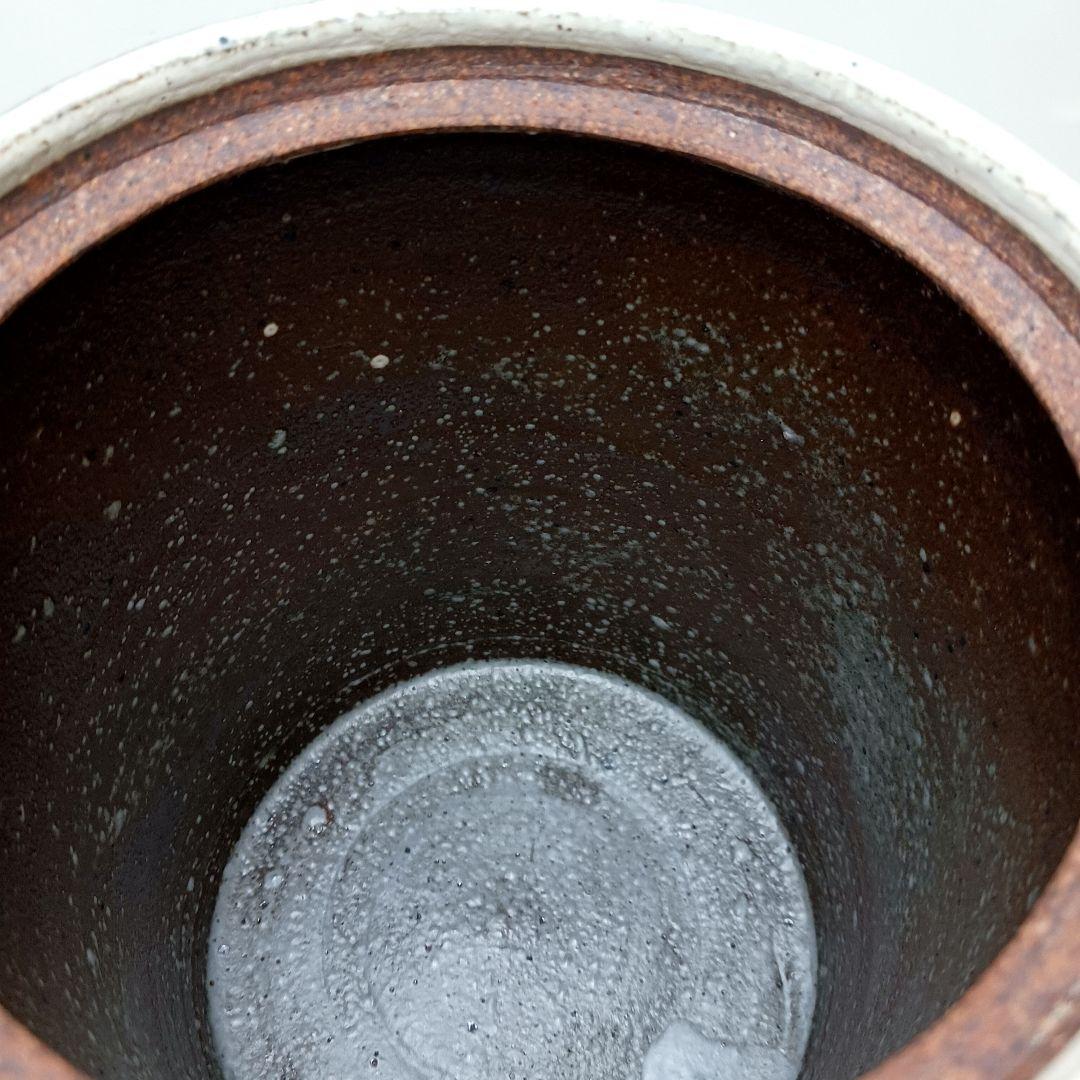 Y2228-1 茶道具 山王窯 菊地弘 粉引水指 共箱　AA