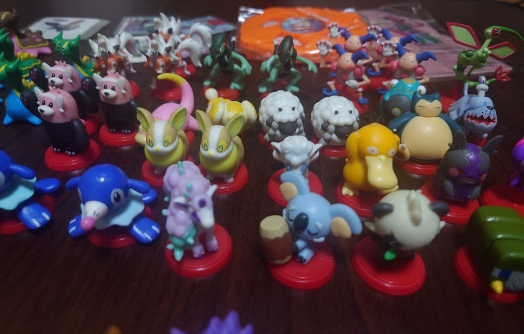 ポケモン・星のカービィ　まとめ売り　９２点