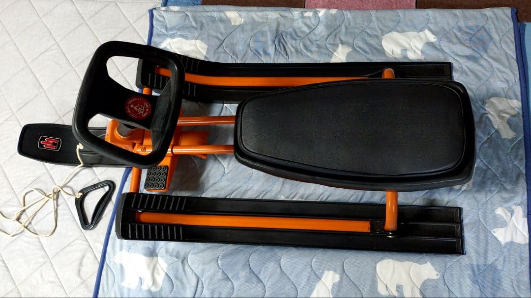 美品☆ARGAMAKハンドル付ソリ　スノースライダー
