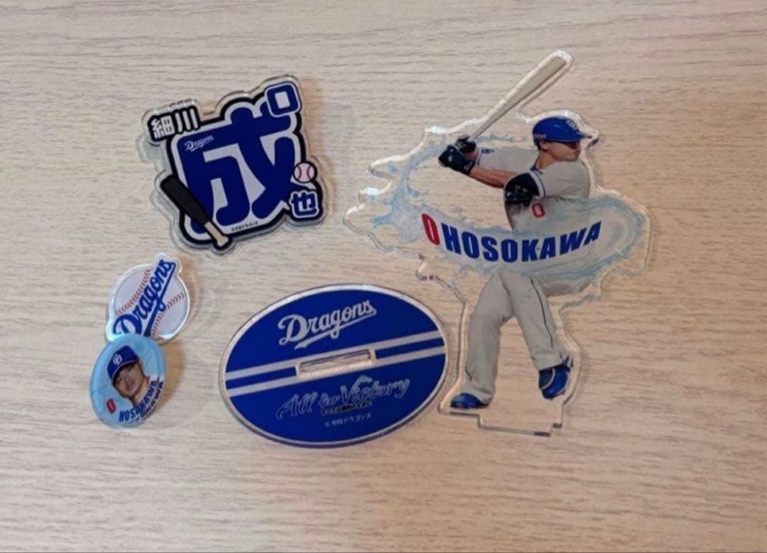 4点セット　細川成也　アクスタ　ピンバッチ　アクリルバッチ　アクリルスタンド