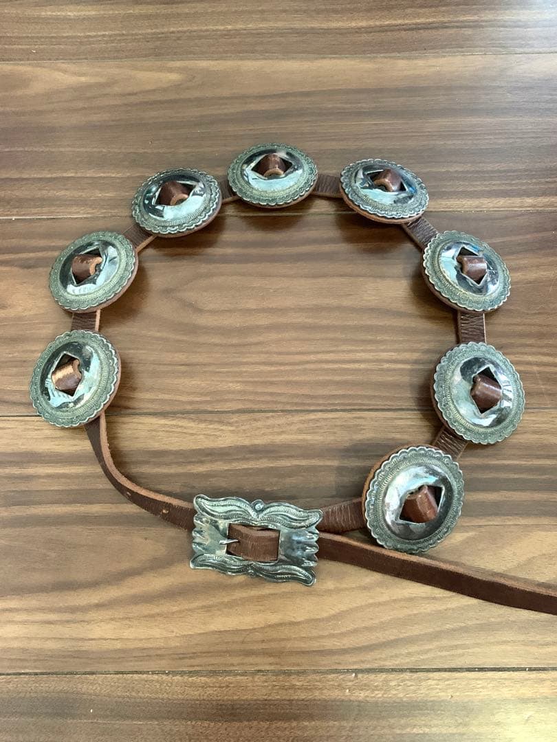 LGB コンチョ　メタリックシルバー　革　レア