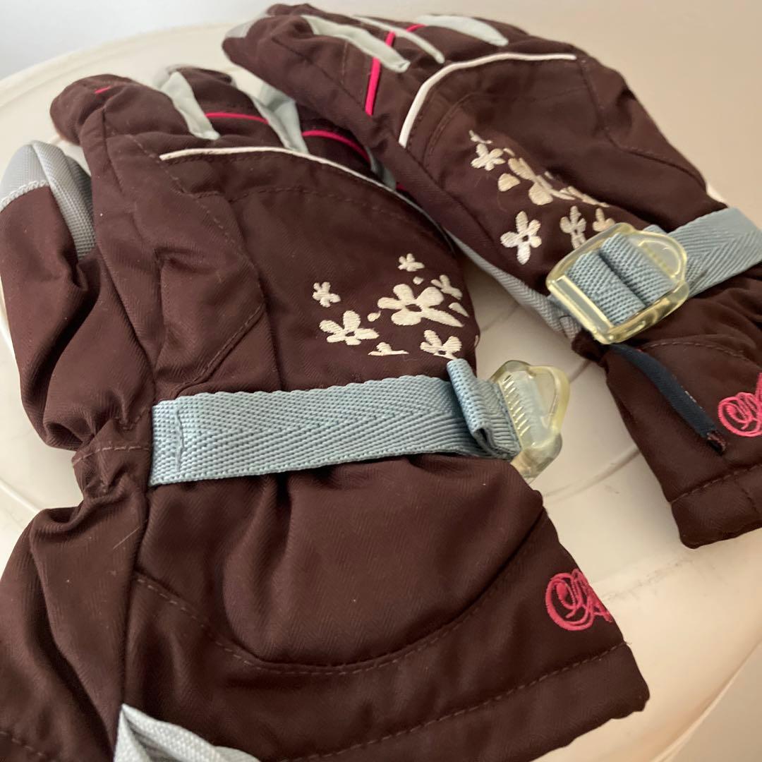 スノーボードウェアと小物　ロキシー　コロンビア