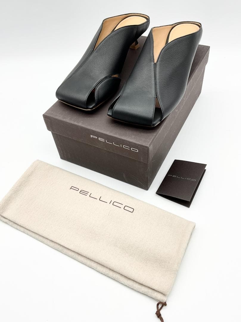 24.5【新品】PELLICO ディープカットミュール 定価64900円