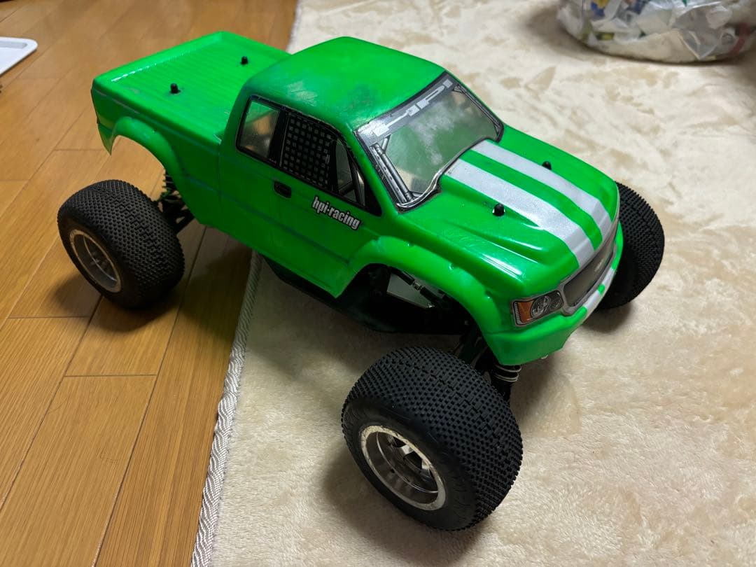 hpi-racing ビックタイヤラジコン