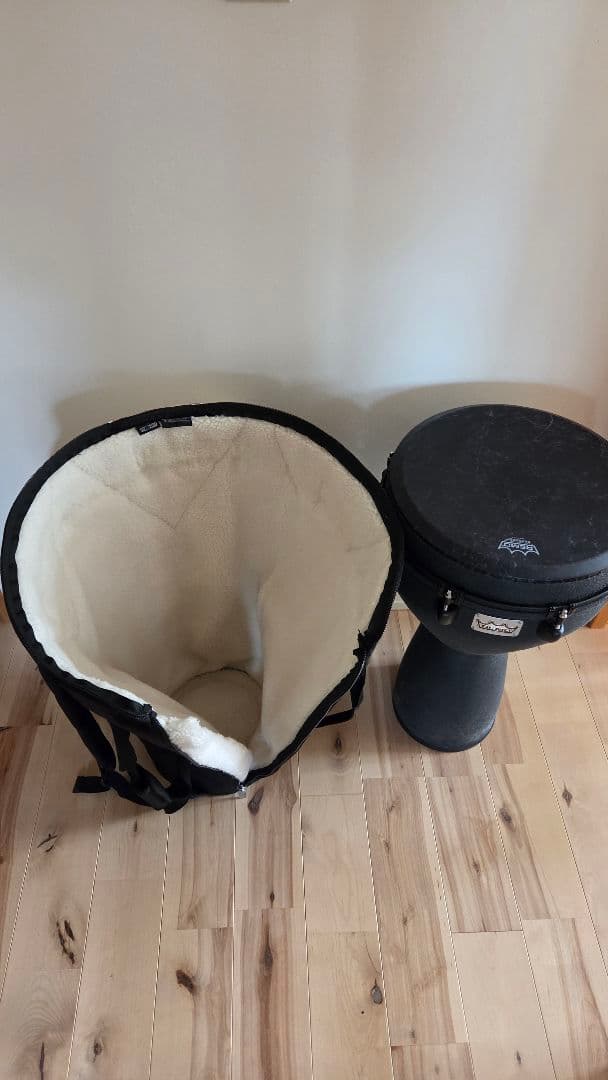 Remo ジャンベ Black Earth 14インチ ケース付 倍音対策済み