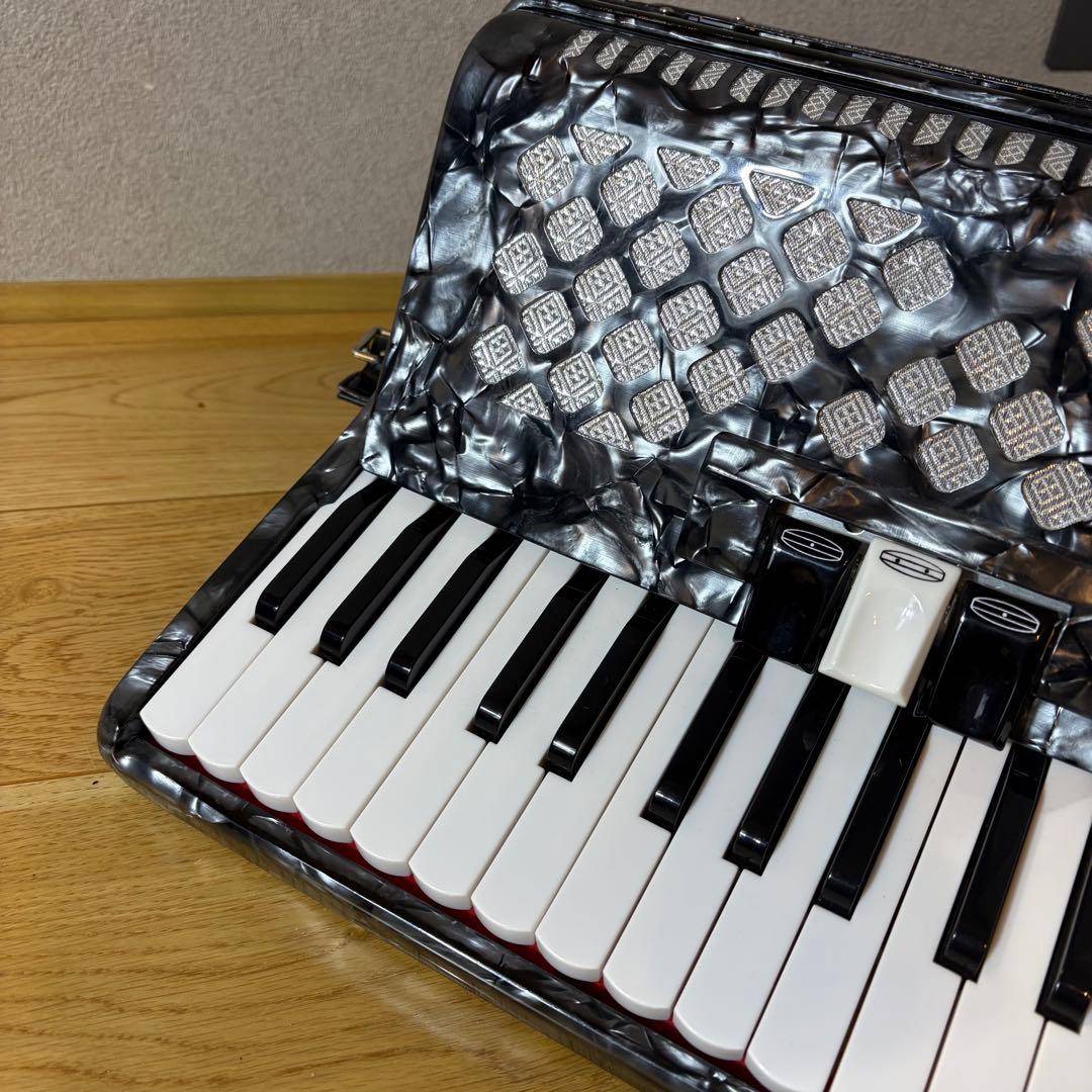 【未使用級】TOMBO トンボ Grandaile アコーディオン GT-32