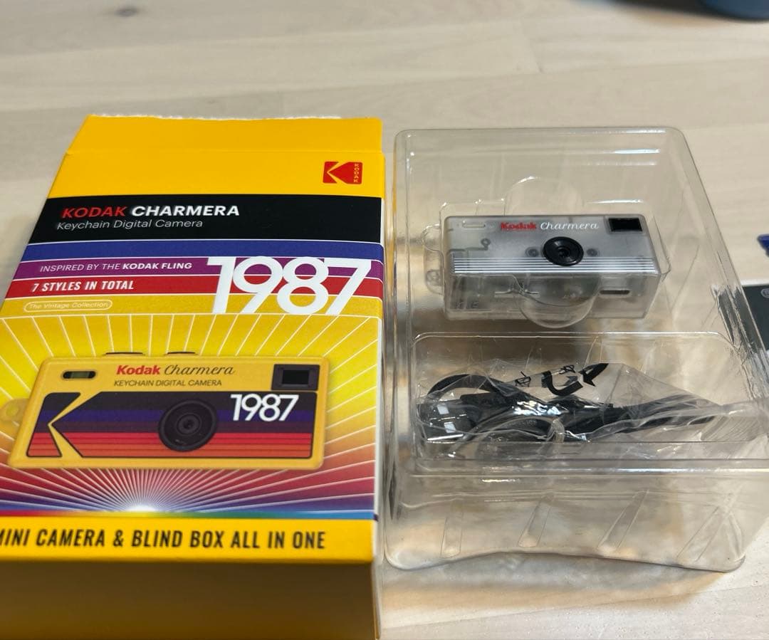 【def】Kodak Charmera シークレット マイクロSDカード付