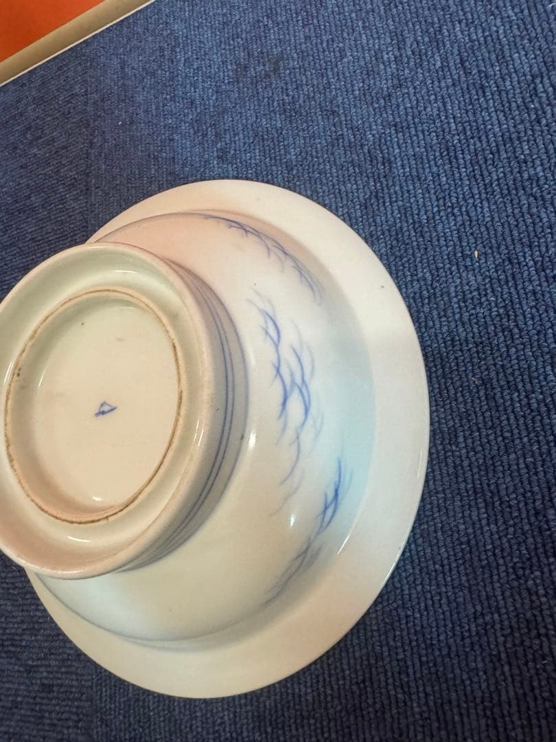 2059  深川製磁　染錦富士に双鶴松絵　深鉢　時代物