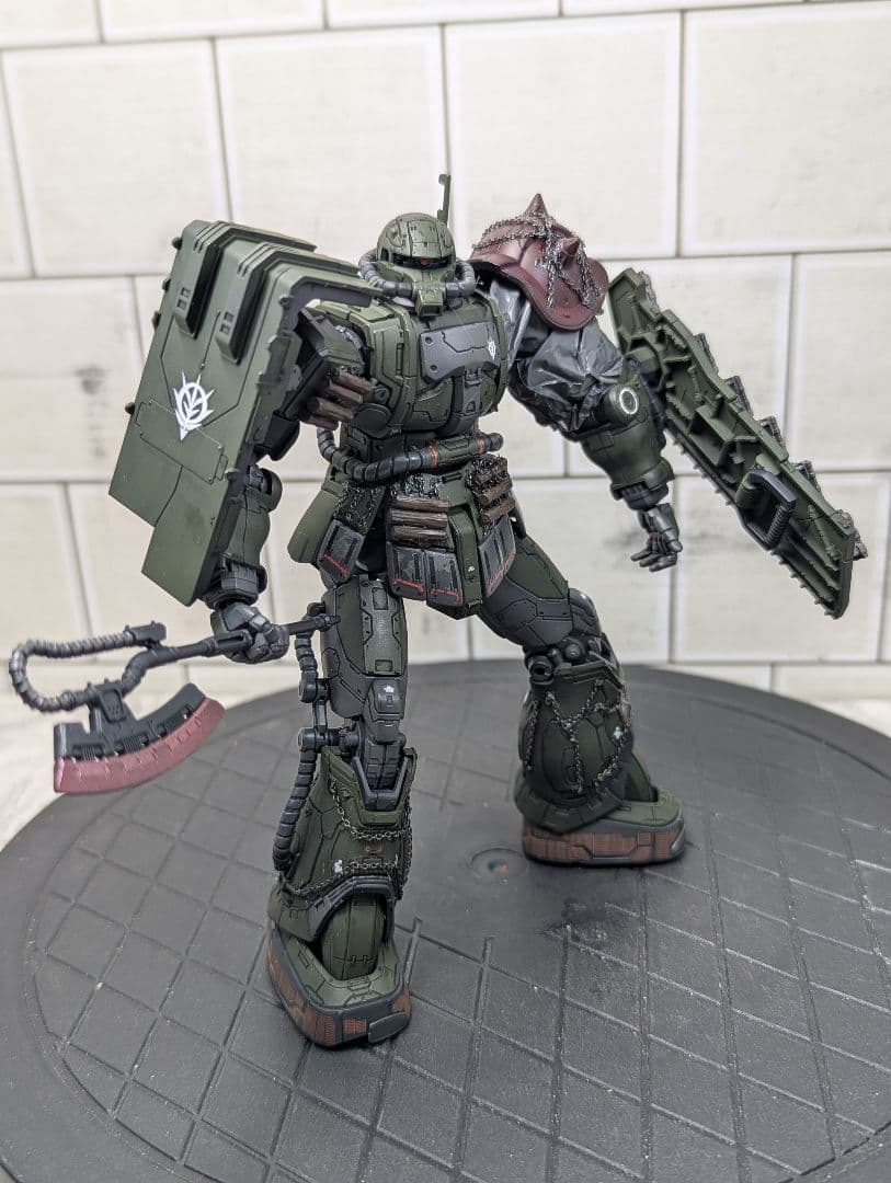 復讐のレクイエム HG 無識別型ザクⅡ FTYPE ルショ―ン機 完成品