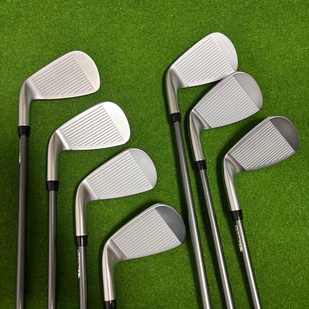 ゼクシオエックス（2024年）アイアンセット　5本　純正カーボンS／XXIOX