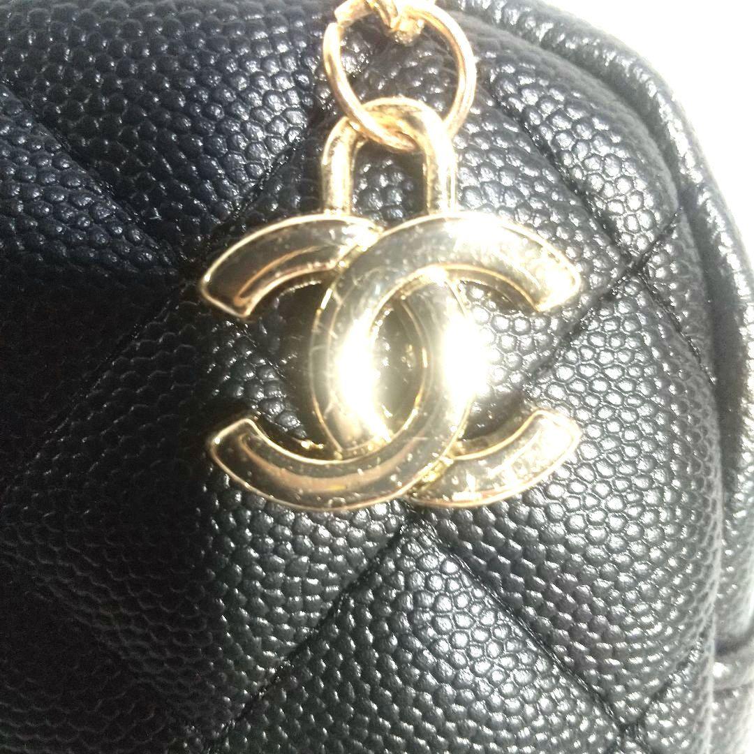 新品CHANEL ノベルティ キルティング ショルダーバッグ チャームVIP限定