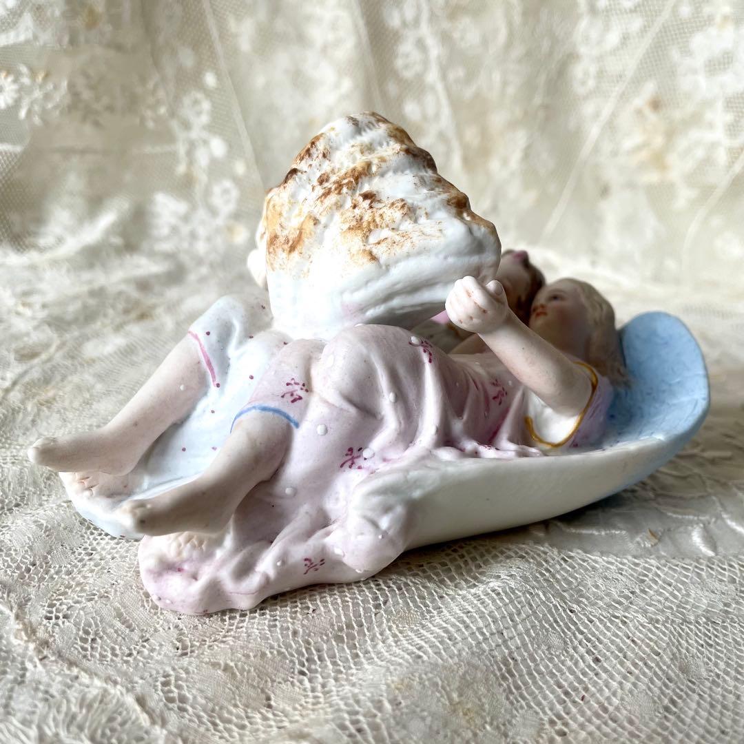 二人の天使の聖水盤　ビスク　フランスアンティーク　ブルーとピンク　エンジェル