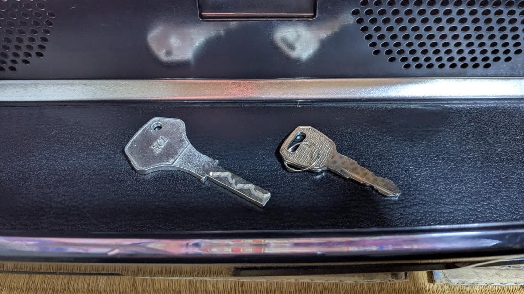 【直接引き取り限定】　パチスロ実機　サクラ大戦熱き血潮に　不要機付