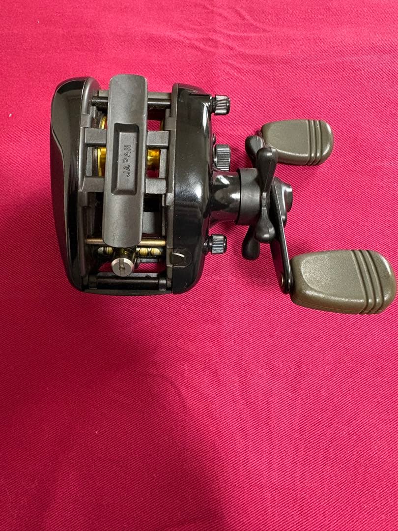 ダイワ TEAM DAIWA AIRL TD1Hi ベイトリール 右巻き