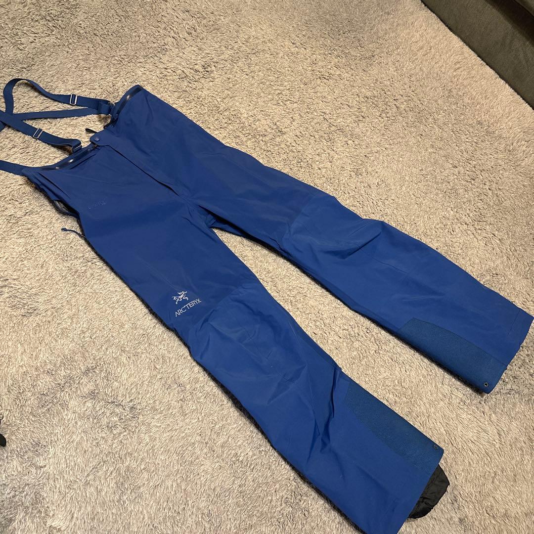ARC'TERYX Beta SV Bibパンツ Sサイズ青 スキーウェア 美品