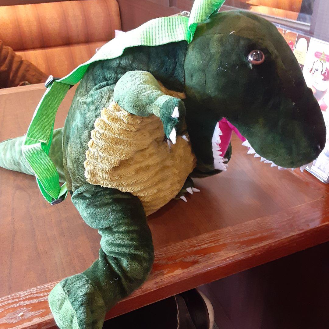 恐竜のリュック