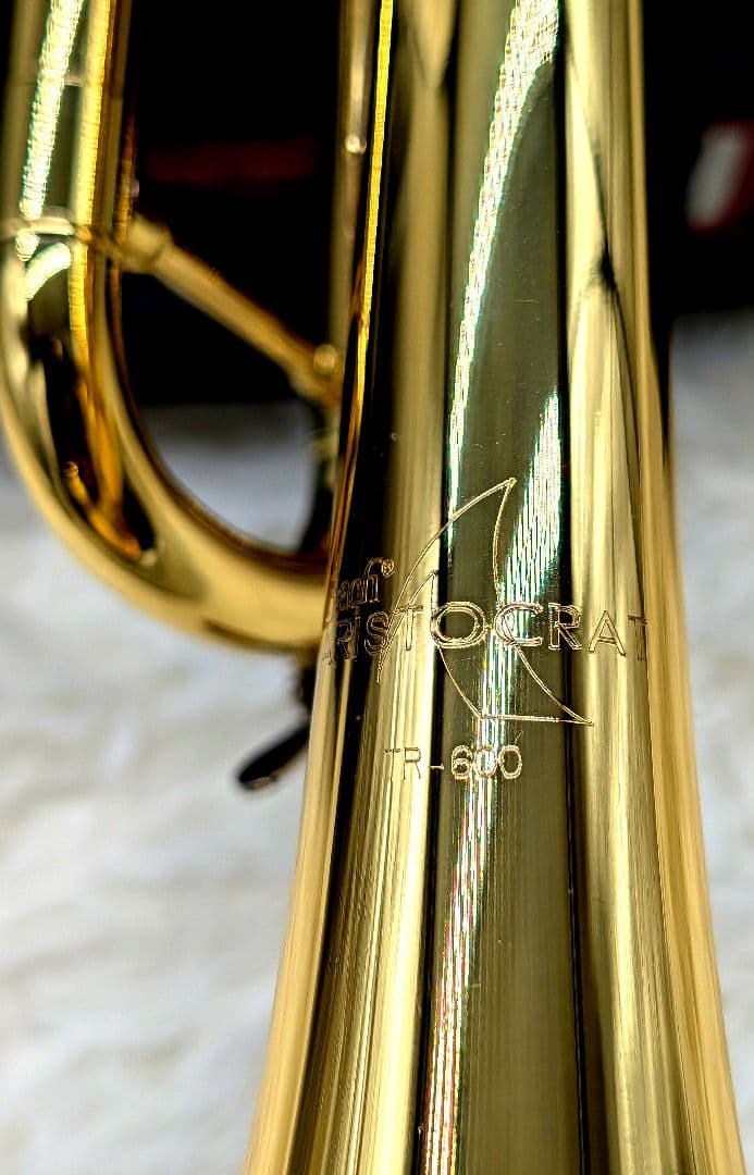 1/19迄限定●Bach TR-600 トランペット本体 ケース付メンテナンス済