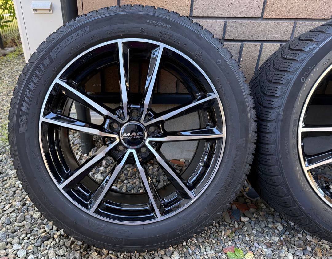 ①メルセデスE300用245/45 R18 ミシュランスタッドレスMAKホイール