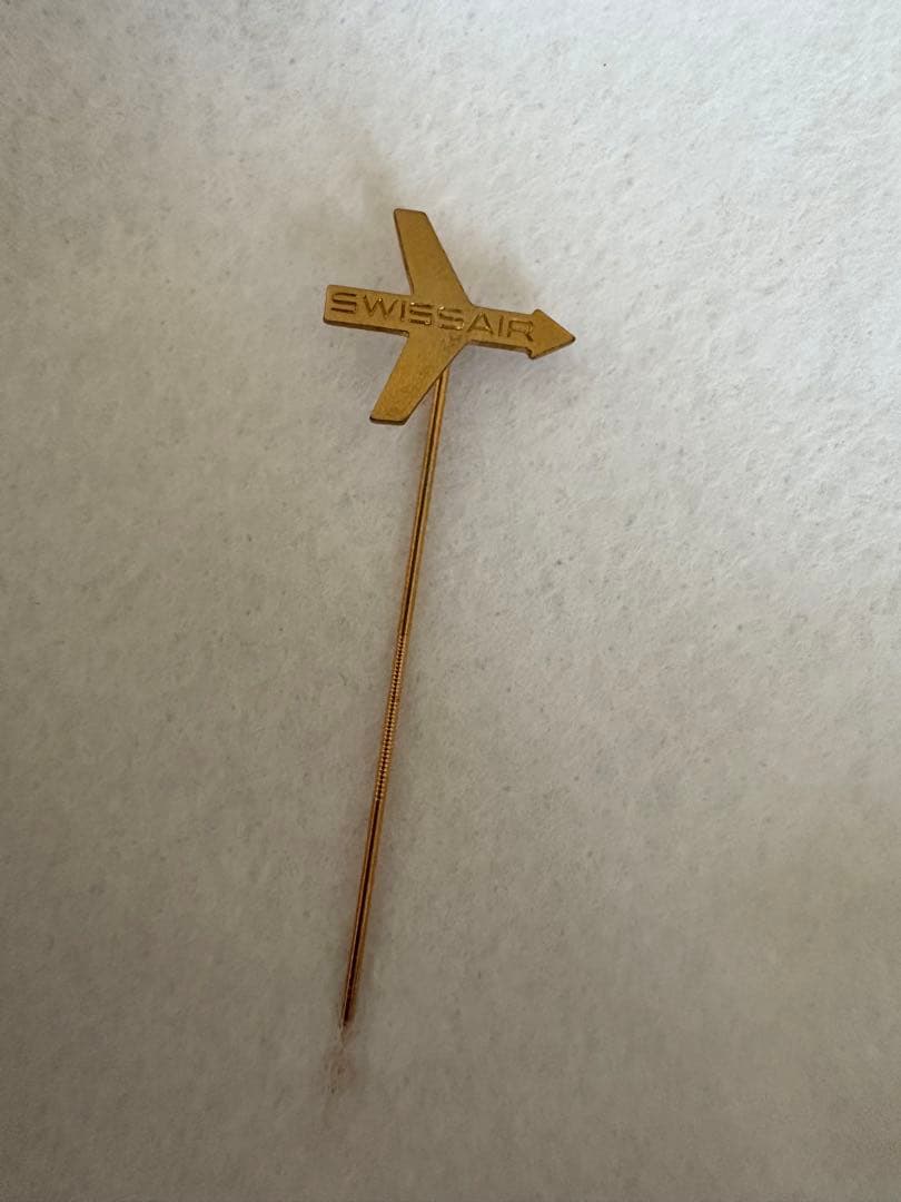 昭和レトロ　expo70 外国パビリオン　記念バッチ　ビンテージ　大阪万博　レア