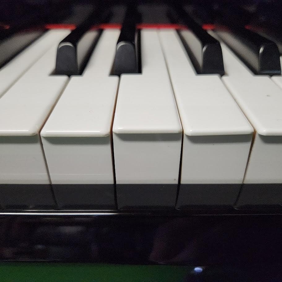 KAWAI US-50 アップライトピアノ 日本製 大型モデル 3ペダル