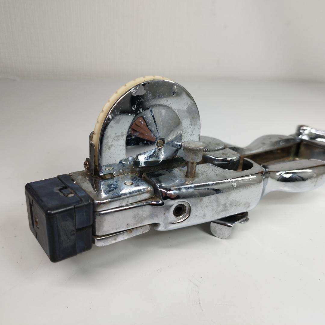 dymo テープライター ダイモ 日本未発売 海外限定 金属製 穴あ IETB