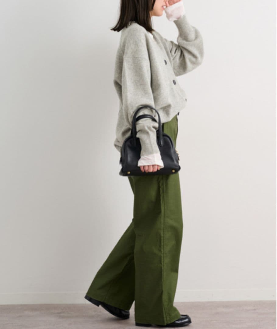 こ*の様 【極美品】ジャーナルスタンダードレリューム　ハミルトンウールVネックカ