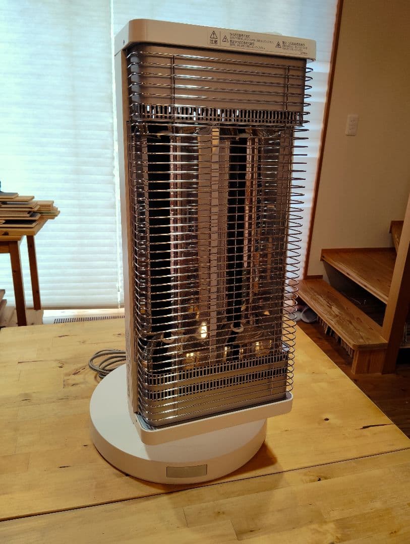 2018年製 DAIKINセラムヒート　ERFT11VS-W