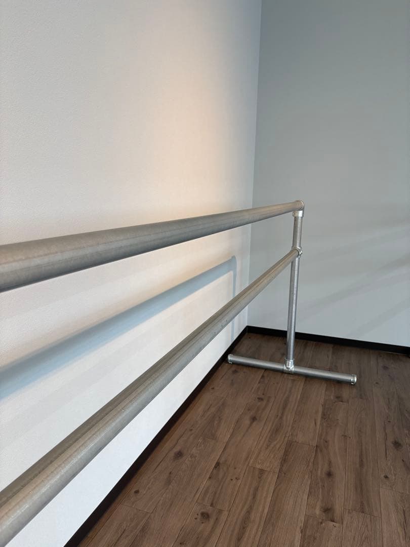 バー、バレエ、ダンス　トレーニング