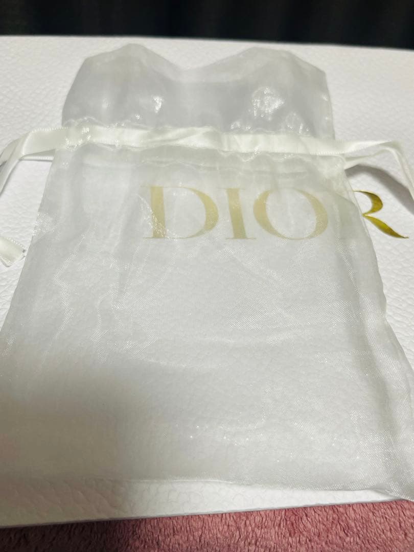 Dior ギフトセットリップ、グロス、香水、アトマイザー、美容液