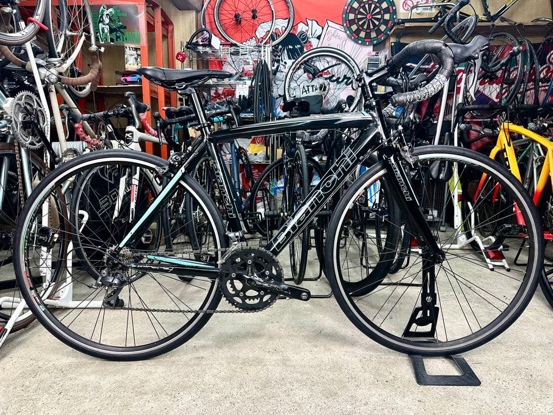 ビアンキ VIANIRONE7基本分解発送送料無料！完成車配送もご相談ください！