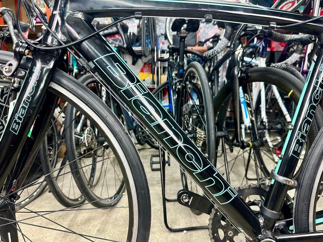 ビアンキ VIANIRONE7基本分解発送送料無料！完成車配送もご相談ください！