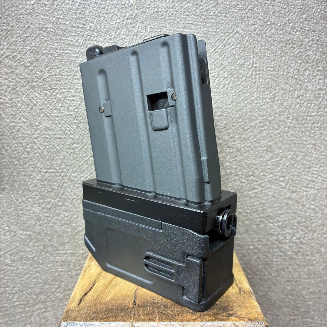 R8-03東京マルイ GBB M4 マガジンアダプター 外部ソース仕様