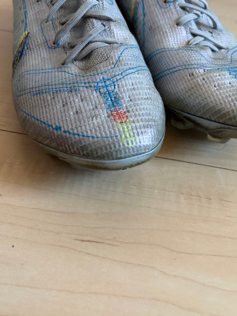 ナイキ マーキュリアル ベイパー14 FG