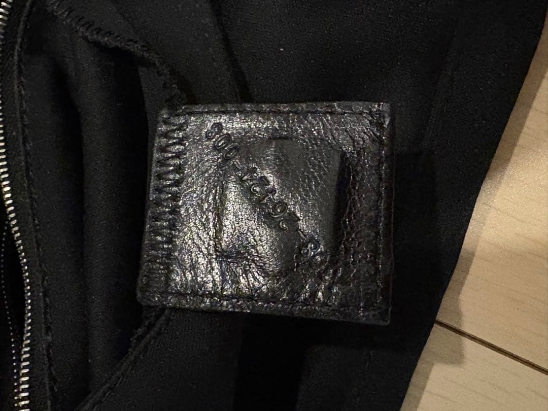 FENDI マンマバケット ベタつきなし ジャージ