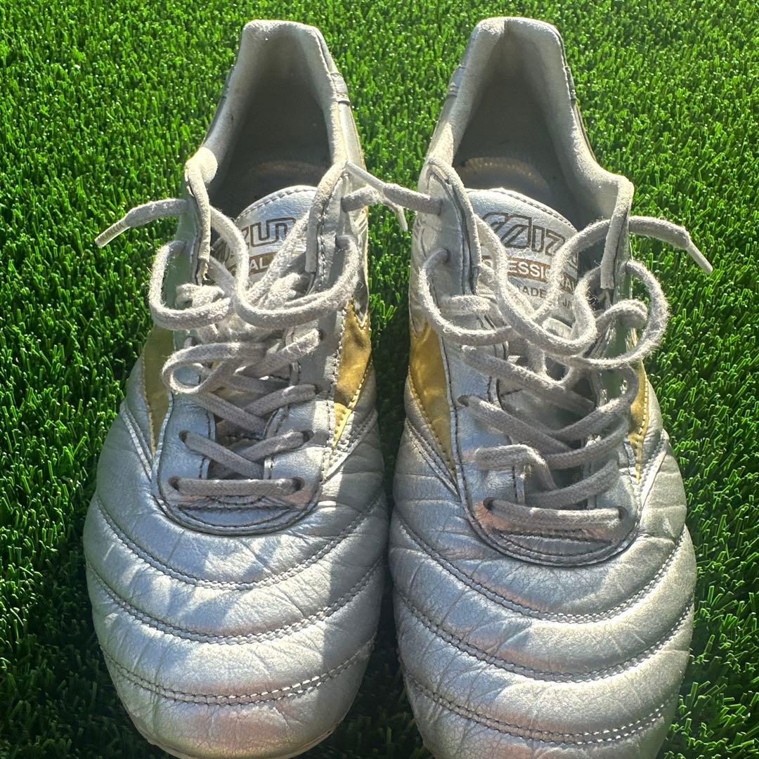 Mizuno モレリアDNA 25.5 ゴリくん