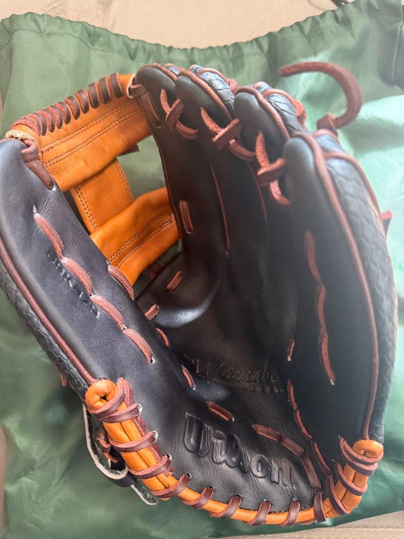 Wilson 軟式グローブ 黒/茶　DUAL RHK86H wil24fw