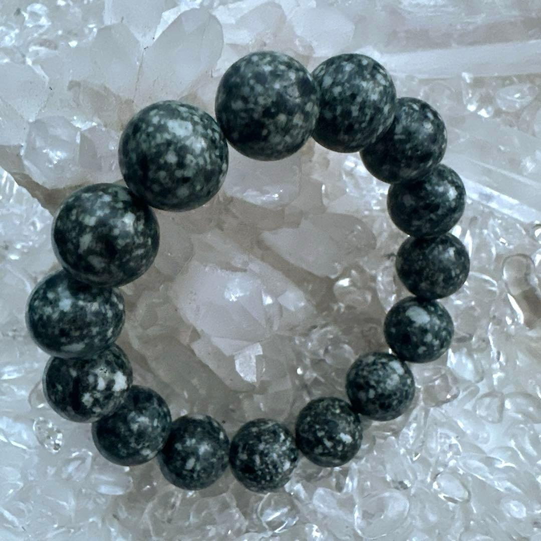 遠野霊石12mm 幸せと感謝がめぐりだす、やさしい高波動ブレスレット