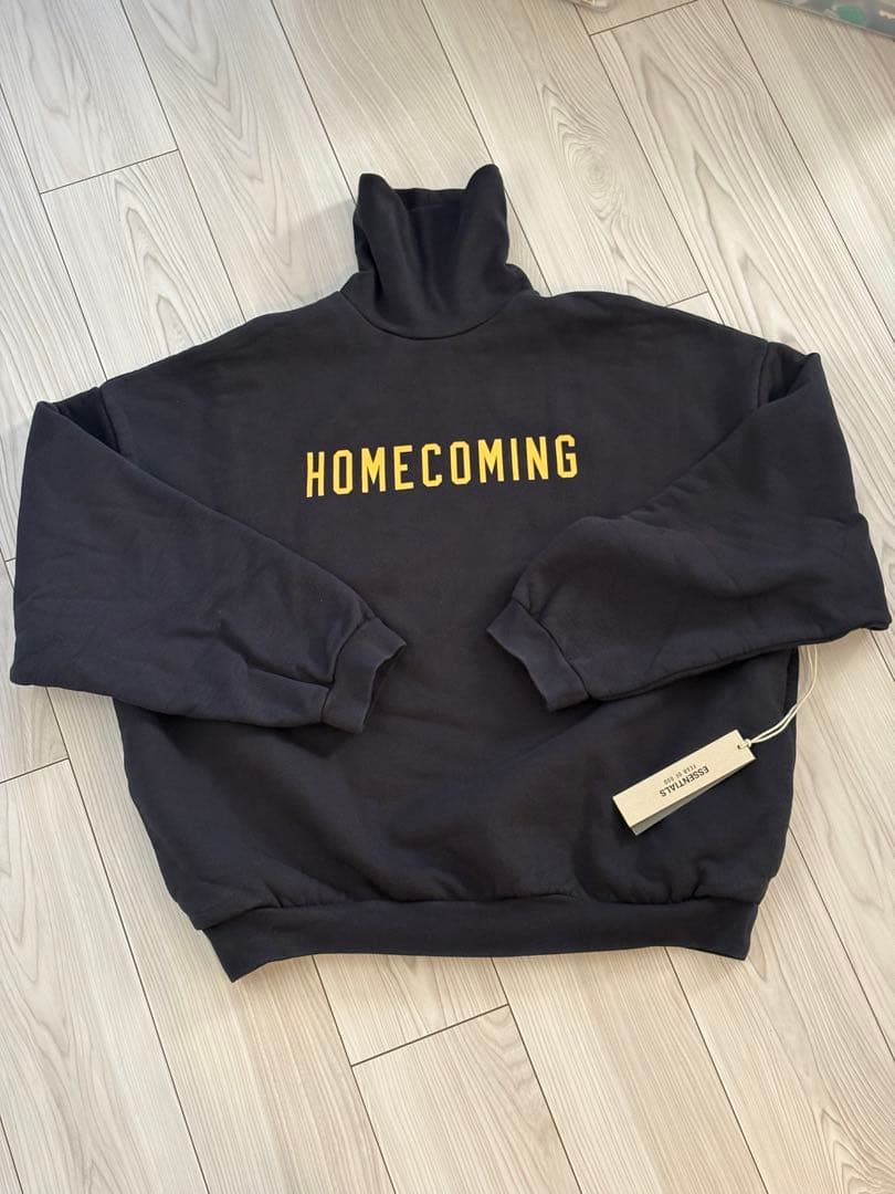 ESSENTIALS  COMING スウェット Sサイズ