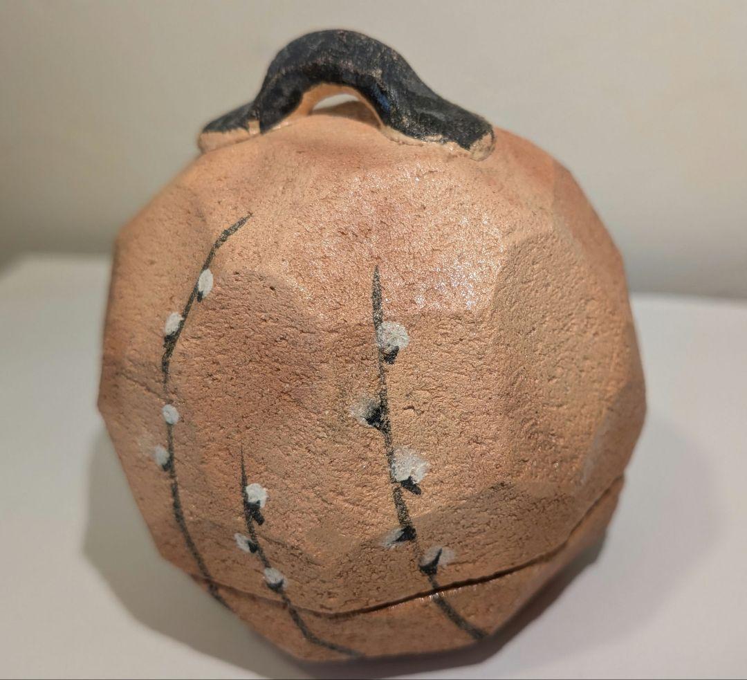 『佐々木輝夫』鈴型梅文　梅の絵香合　帰来窯　佐々木虚室　　共箱共布