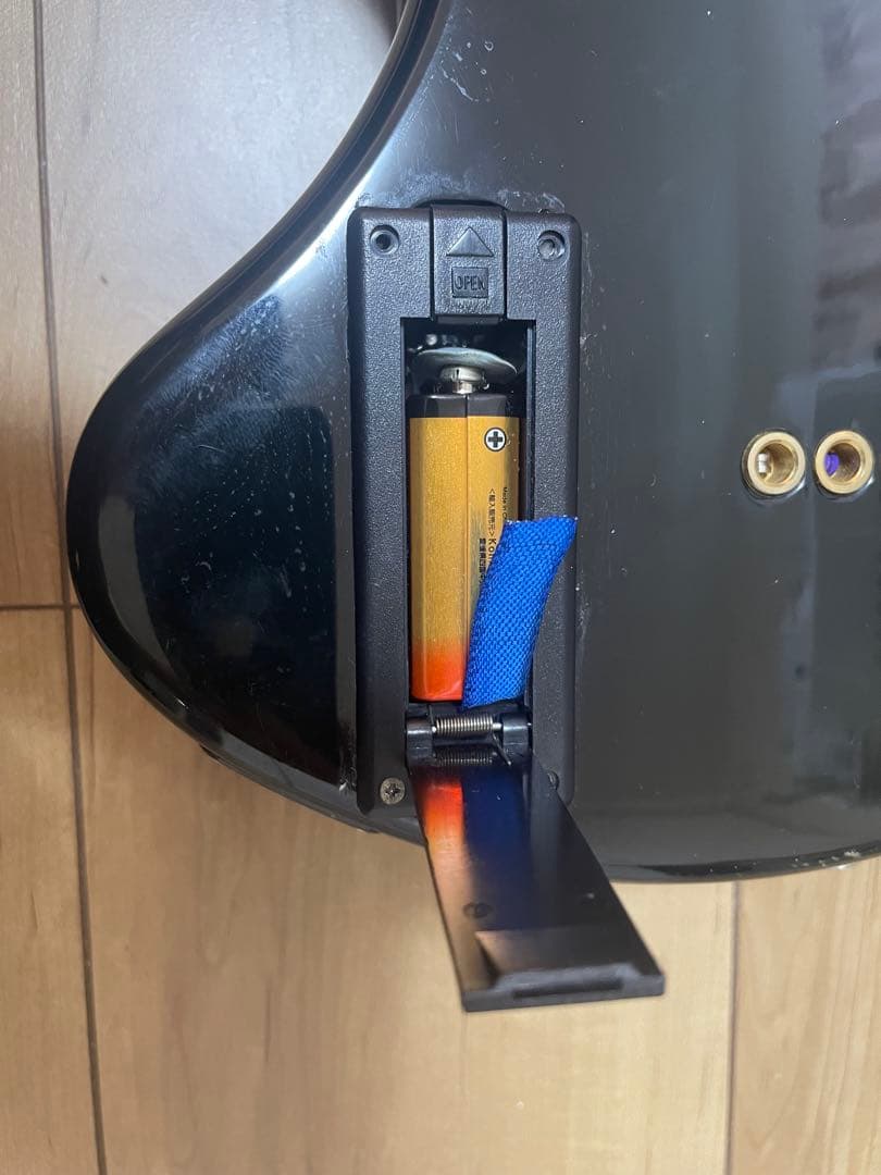 i*n様 FERNANDES ZO-3 ブラック 内部パーツ新品交換済 完動品