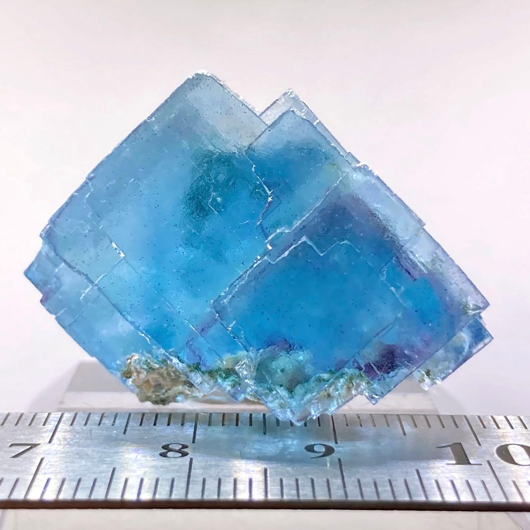 ロ**様 フローライト　蛍石　原石　鉱物標本　天然石　26