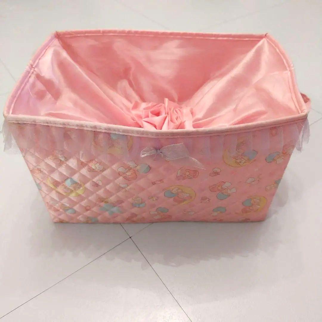 【レア商品】キキララ　月柄キルト折り畳みマルチボックス