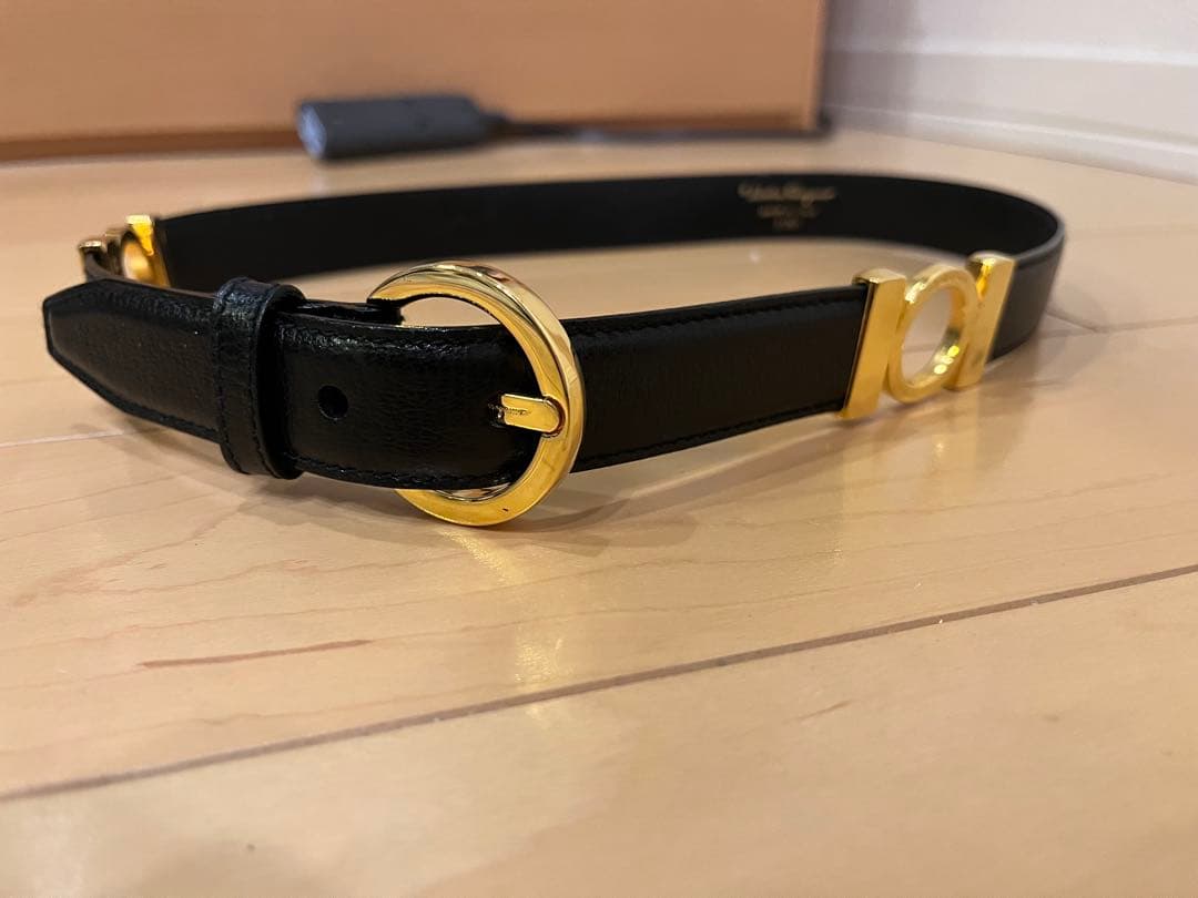 Ezbuy公式アカウント01Salvatore Ferragamoベルト