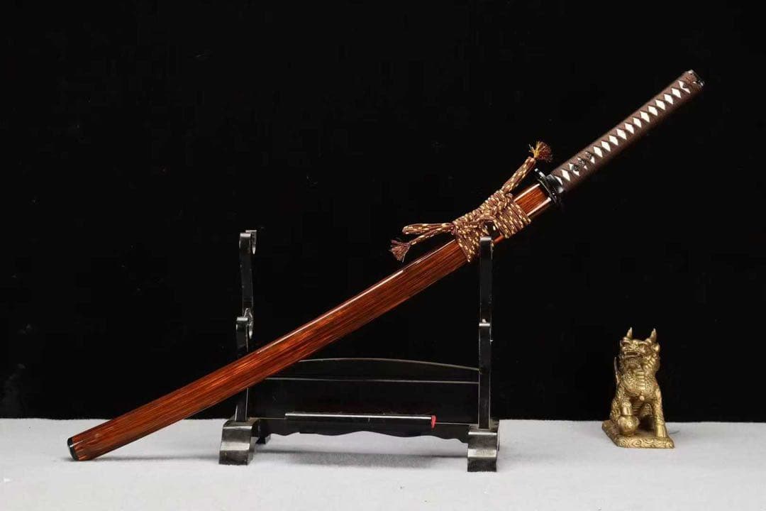 「武一」実木漆塗拵 板目肌流れ入り 鉄地金具