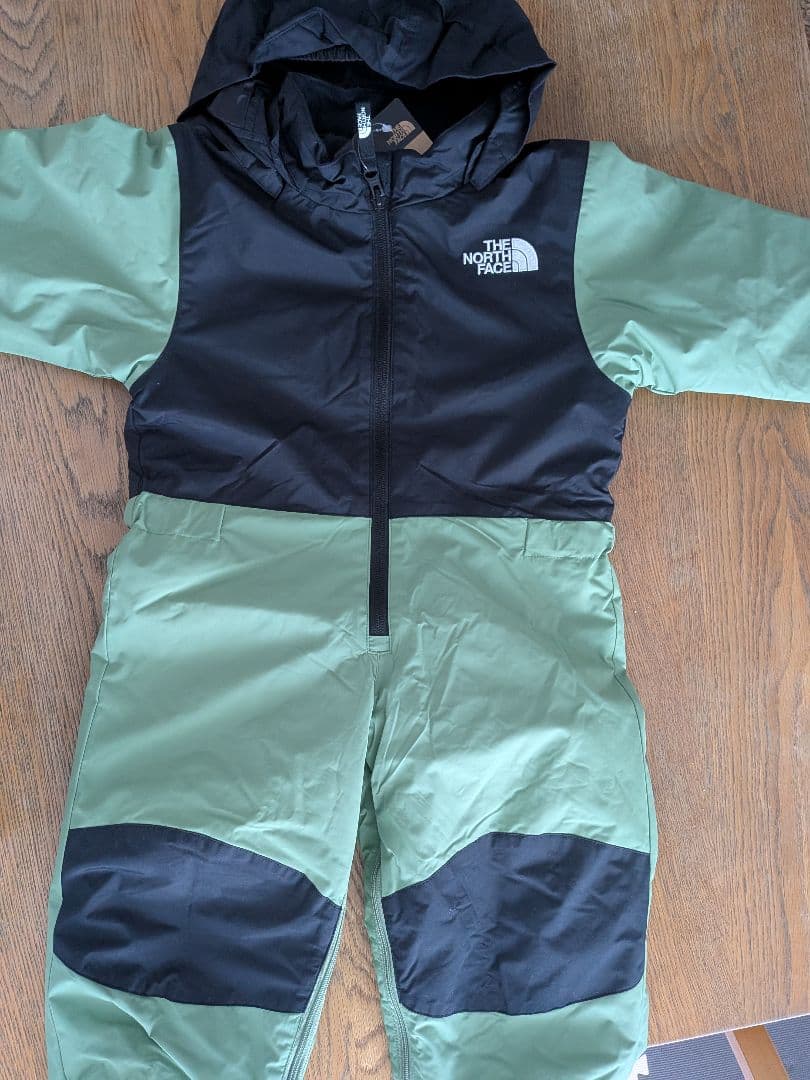 THE NORTH FACE スキーウェア　サイズ100　新品未使用