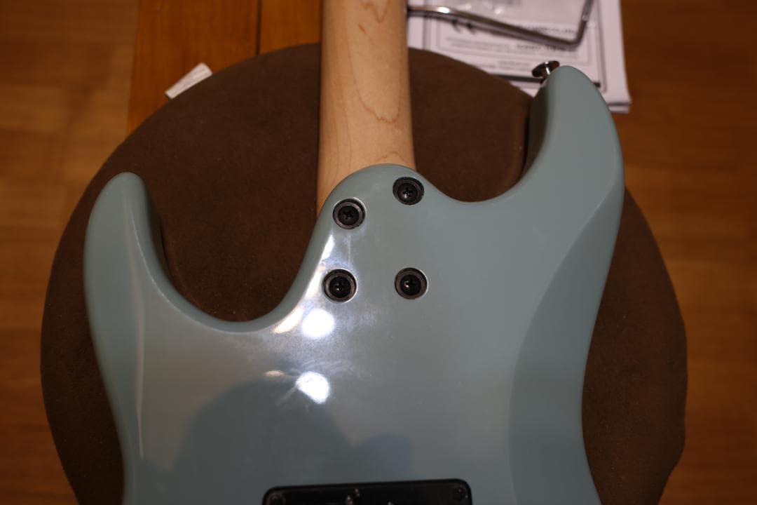 ギター Ibanez AZ Essentials AZES40 PRB