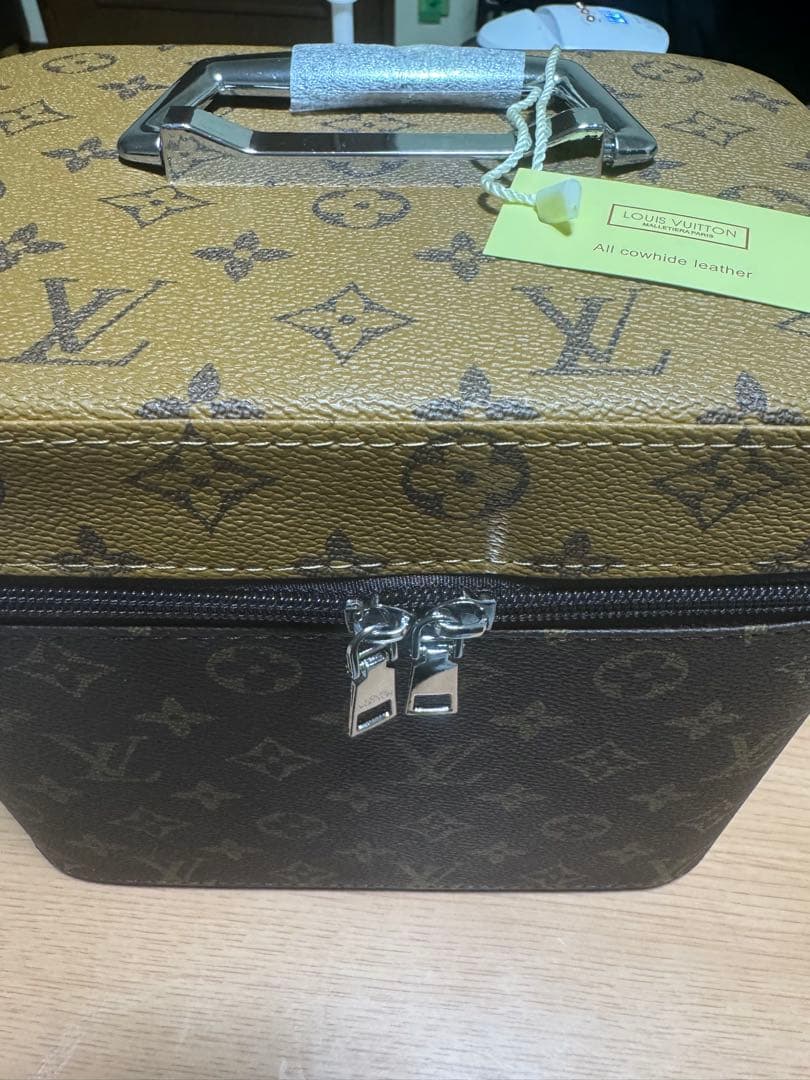 Louis Vuitton 化粧箱 中型