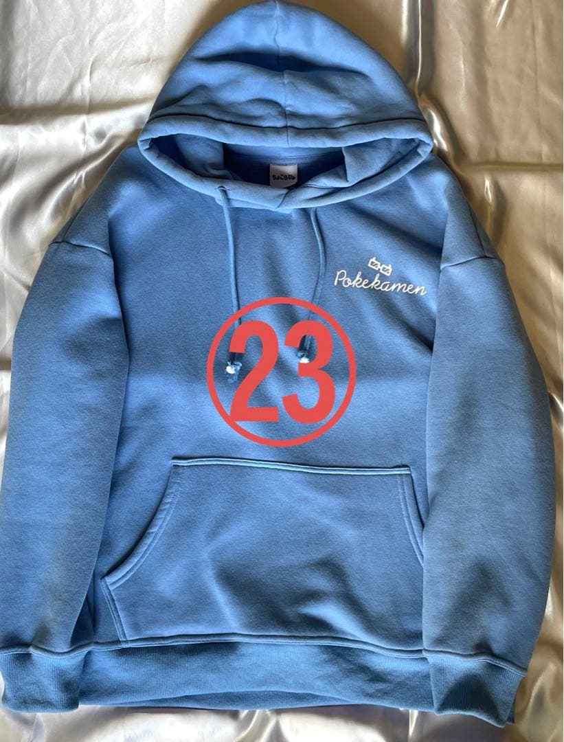 ポケカメン  リングライト アクキー 缶バッチ タペストリー うちわ パーカー